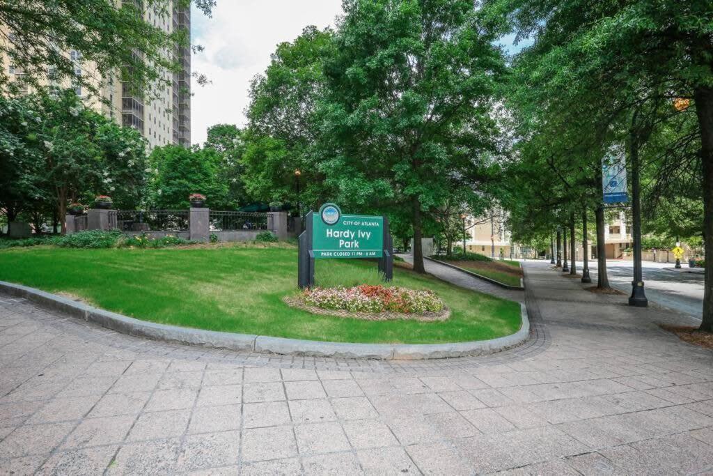 Entire Condo! Downtown! 24 Concierge! Pt9B Atlanta Exterior photo